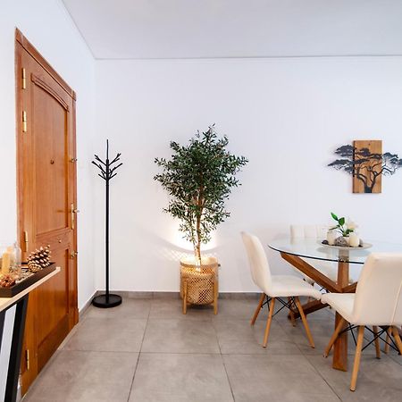 Michael'S Seaside Homely Apartment In 瓦尔基扎 外观 照片